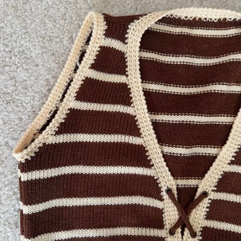 Source Unknown vtg brown
